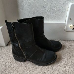 Eileen Fisher Alfa mid-calf leather boots  US5.5